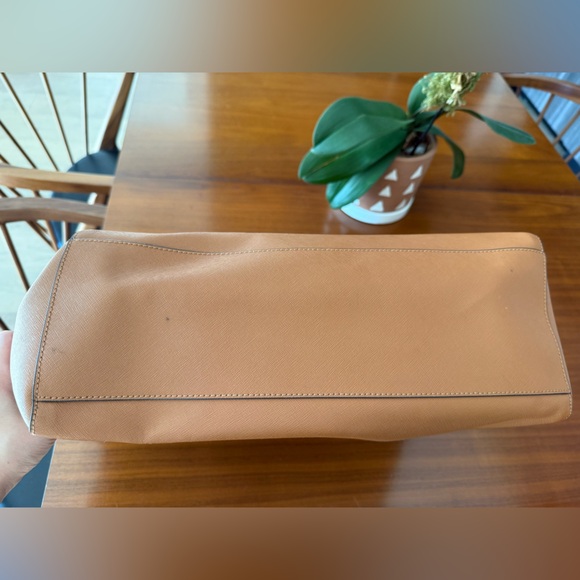 Tory Burch Tan Leather Tote - Picture 5 of 5